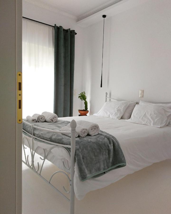 Zen Minimal Luxury Housing Tyros Villa Ngoại thất bức ảnh
